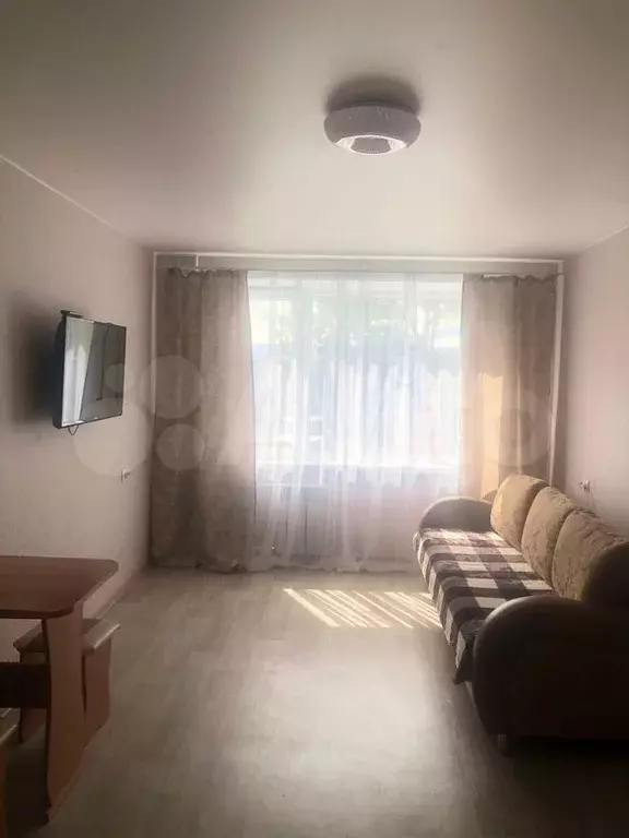 Комната 22 м в 5-к., 1/5 эт. - Фото 0