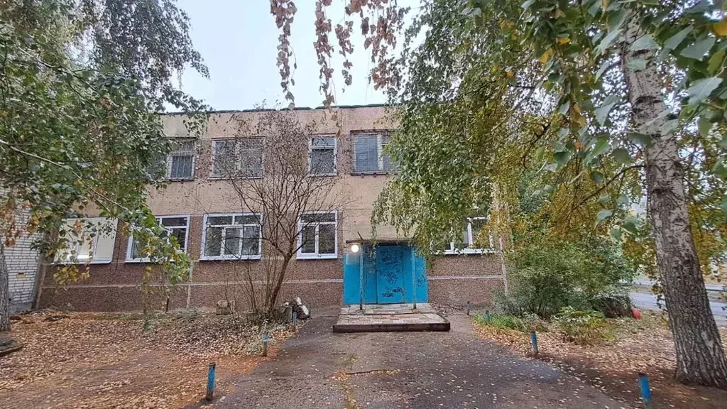 Помещение свободного назначения в Саратовская область, Балаково ул. 30 ... - Фото 1