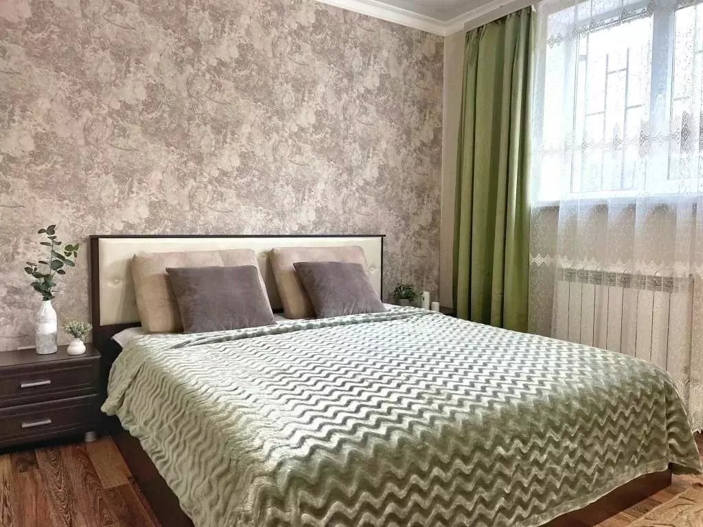 1-к кв. Ставропольский край, Кисловодск ул. Чкалова, 1 (83.0 м) - Фото 1