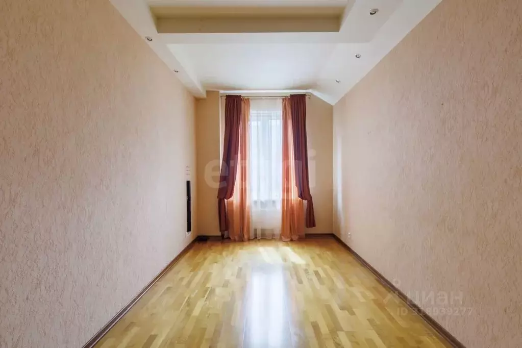 3-к кв. Санкт-Петербург ул. Партизана Германа, 13 (83.3 м) - Фото 0