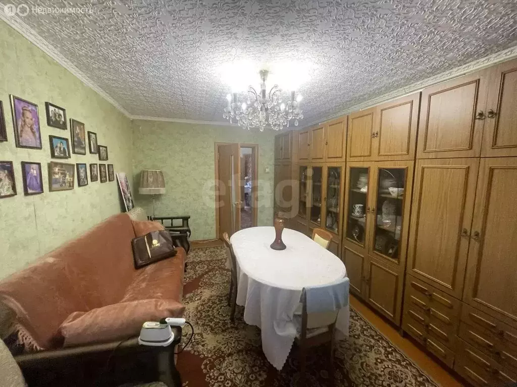 3-комнатная квартира: Унеча, Пролетарская улица, 18 (57.3 м) - Фото 2