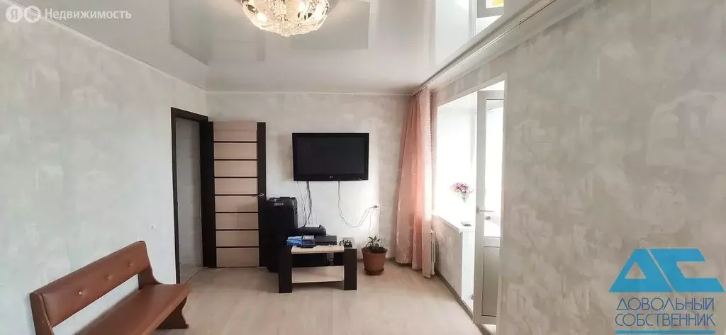 2-комнатная квартира: Комсомольск-на-Амуре, проспект Победы, 59 (50 м) - Фото 1