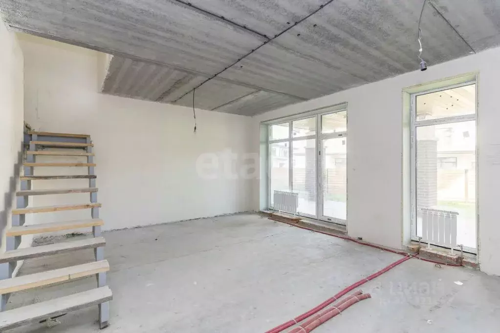 Таунхаус в Тюменская область, Тюмень Гостевая ул. (175 м) - Фото 1