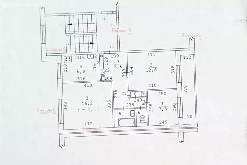 3-комнатная квартира: Екатеринбург, Конотопская улица, 5 (56 м) - Фото 0