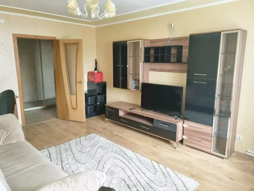 2-к кв. Калужская область, Жуков ул. Рогачева, 9Б (55.0 м) - Фото 1