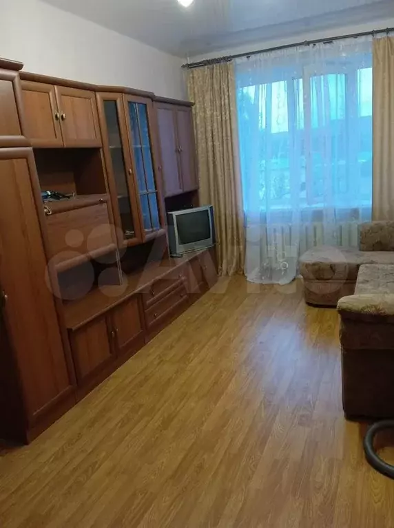 2-к. квартира, 52 м, 3/3 эт. - Фото 0