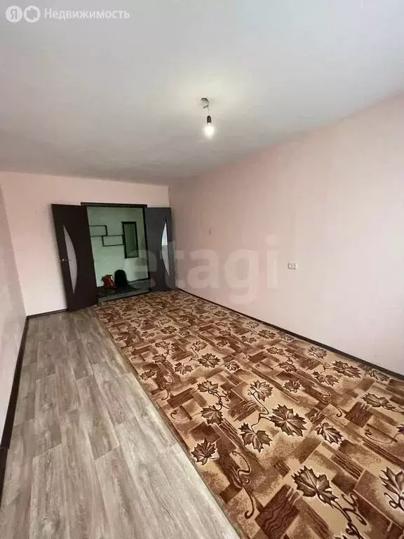 3-комнатная квартира: Златоуст, улица Румянцева, 97 (65.8 м) - Фото 0