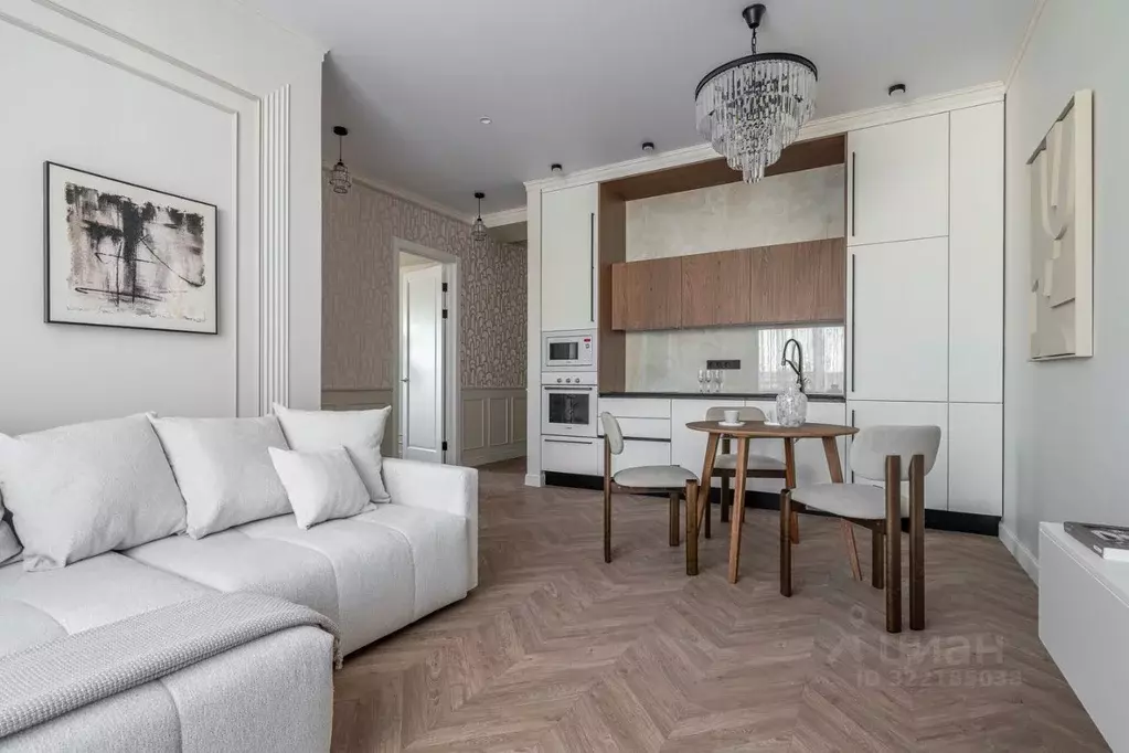 3-к кв. Свердловская область, Екатеринбург ул. Шевелева, 1А (66.5 м) - Фото 1