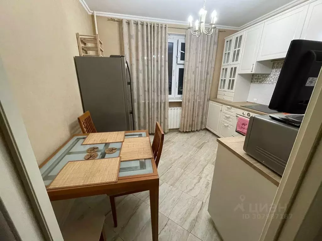 2-к кв. Московская область, Химки Совхозная ул., 10 (61.0 м) - Фото 1