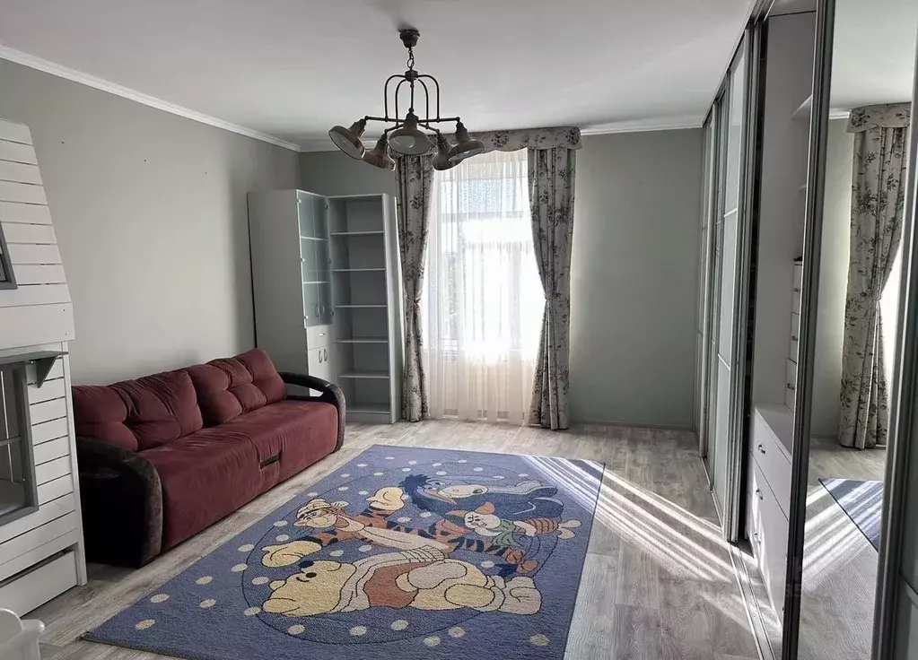 3-к кв. Крым, Симферополь ул. Гоголя, 71 (90.0 м) - Фото 1