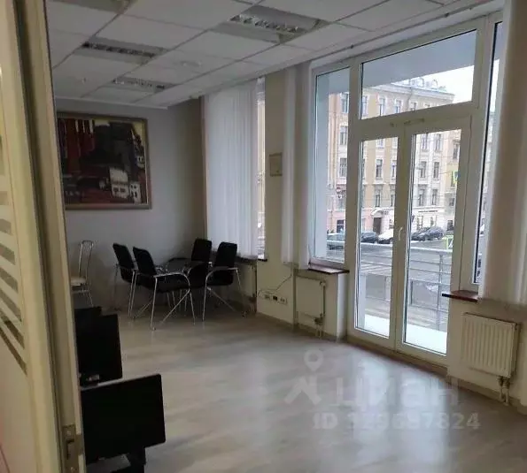 Офис в Санкт-Петербург просп. Малый Васильевского острова, 22 (744 м) - Фото 2