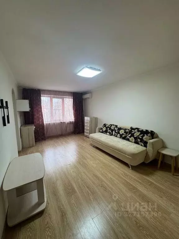 1-к кв. Приморский край, Владивосток Океанский просп., 101 (33.9 м) - Фото 1