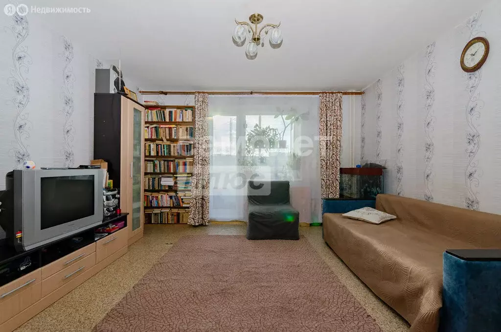 2-комнатная квартира: Челябинск, Южноуральская улица, 19 (56 м) - Фото 0