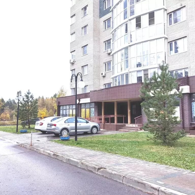 Офис в Калужская область, Обнинск ул. Усачева, 17 (163 м) - Фото 1