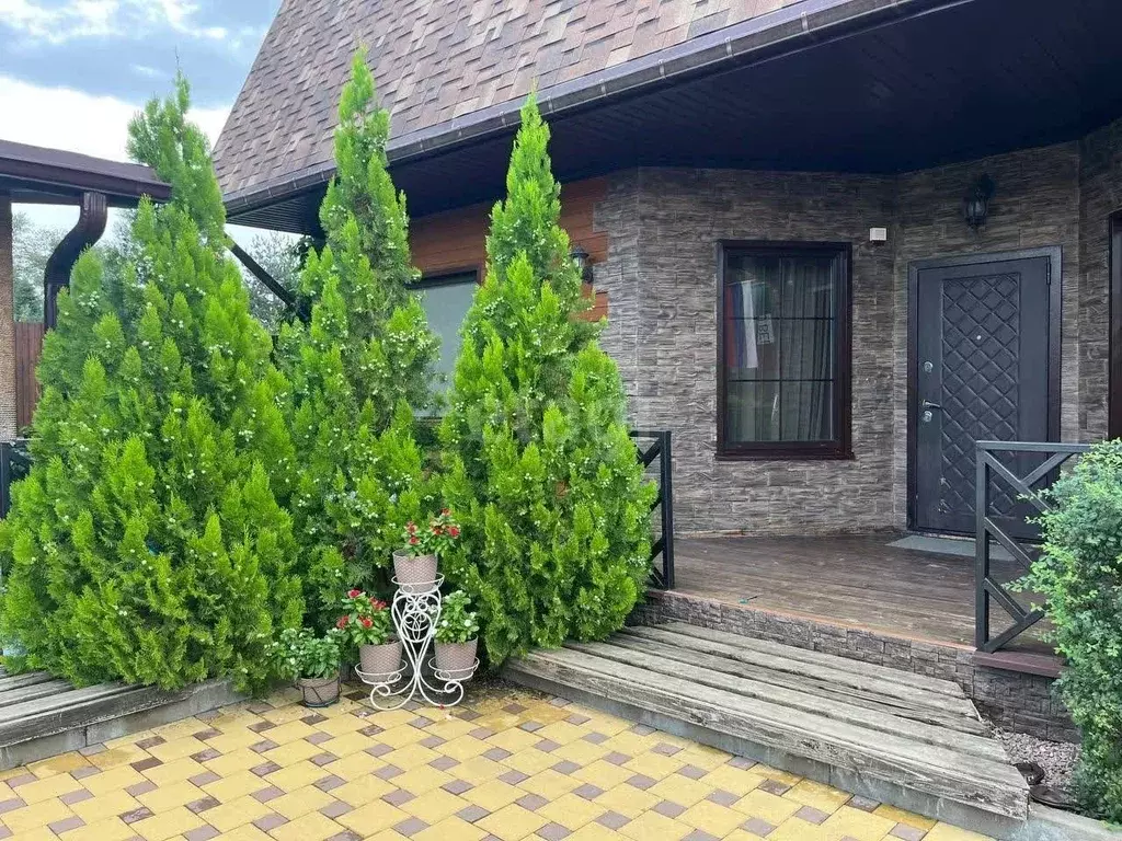 Дом в Адыгея, Майкопский район, Краснооктябрьское с/пос, Заречное-2 ... - Фото 1