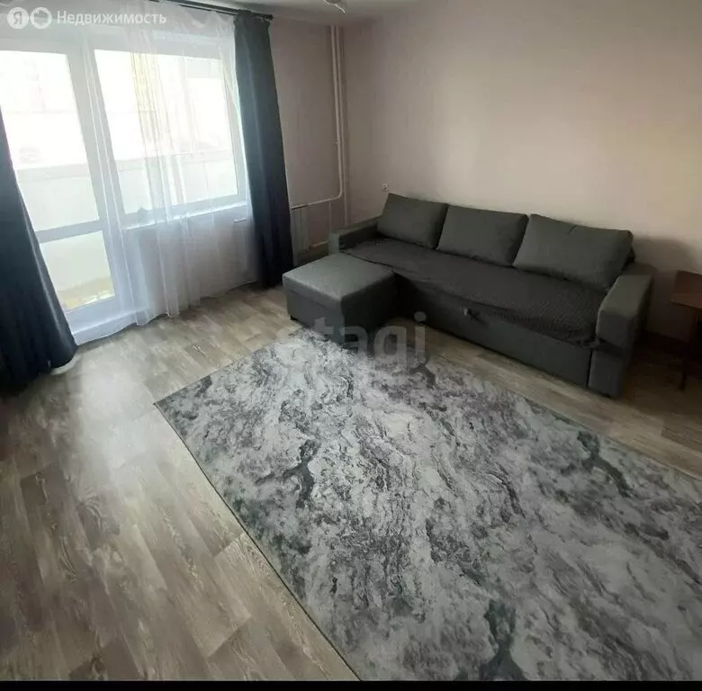 1-комнатная квартира: Челябинск, улица Бейвеля, 77 (40 м) - Фото 1