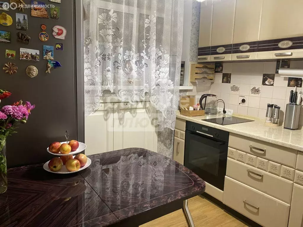 3-комнатная квартира: Иркутск, улица Лермонтова, 333 (71 м) - Фото 1