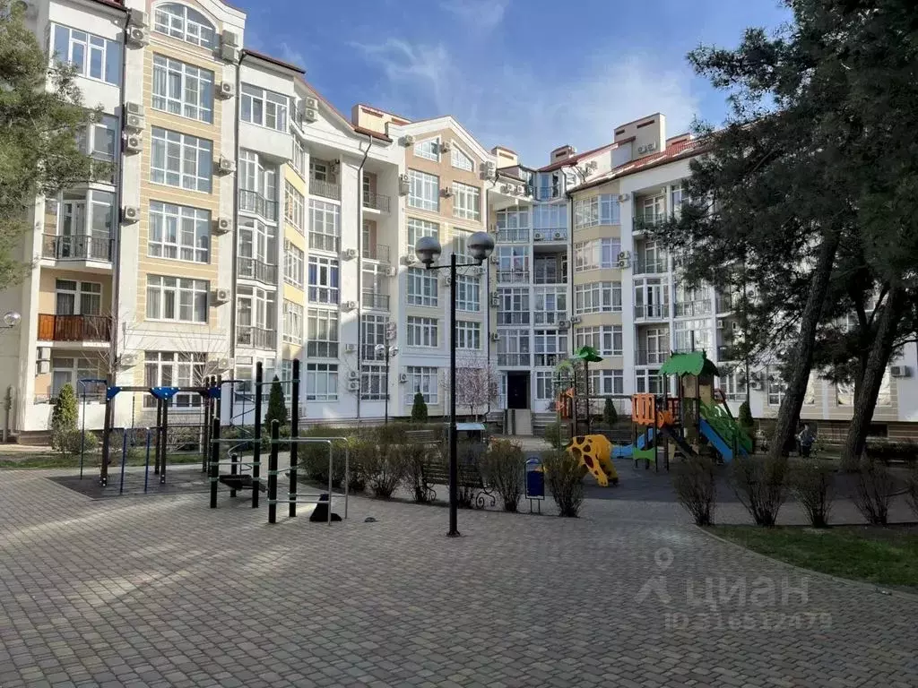 2-к кв. Краснодарский край, Геленджик Туристическая ул., 3к2 (50.0 м) - Фото 0