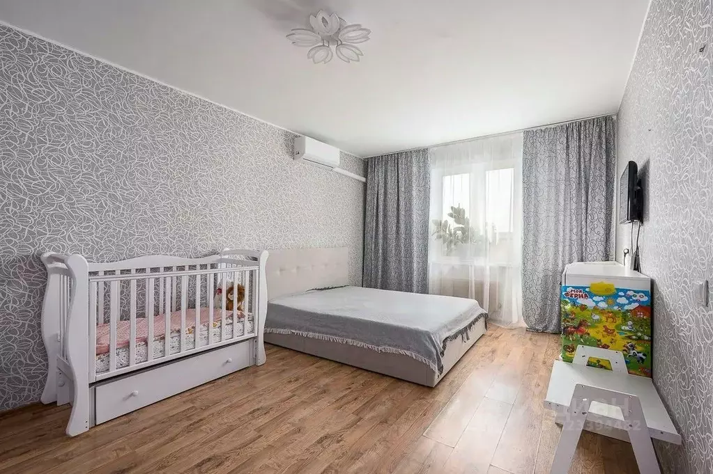 1-к кв. Свердловская область, Екатеринбург ул. Ломоносова, 57А (39.1 ... - Фото 2