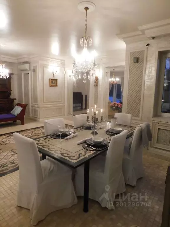 Коттедж в Московская область, Красногорск городской округ, с. ... - Фото 1