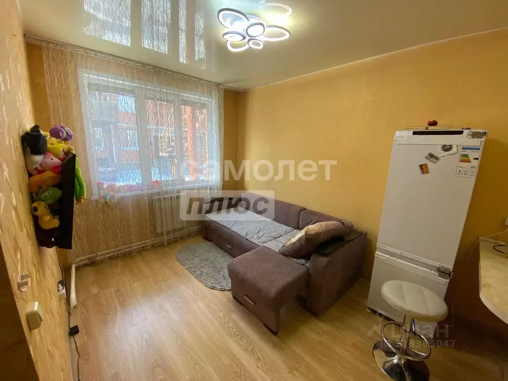 2-к кв. Иркутская область, Ангарск 30-й мкр, 33 (48.0 м) - Фото 0