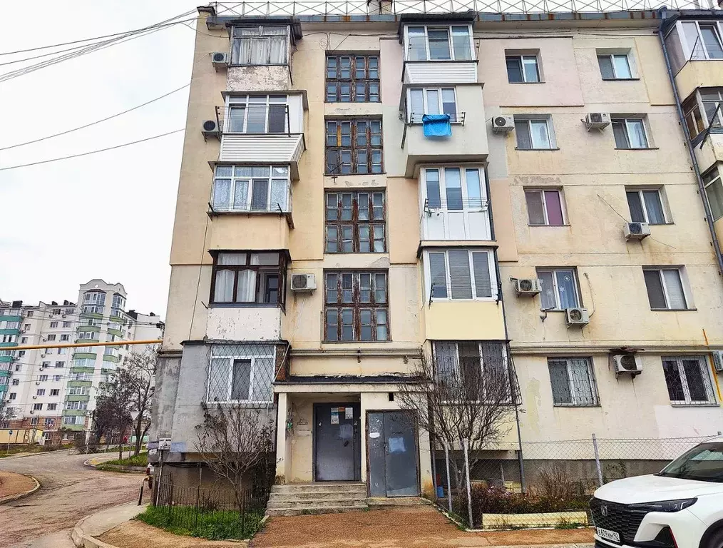 2-к кв. Севастополь ул. Горпищенко, 98А (56.0 м) - Фото 1