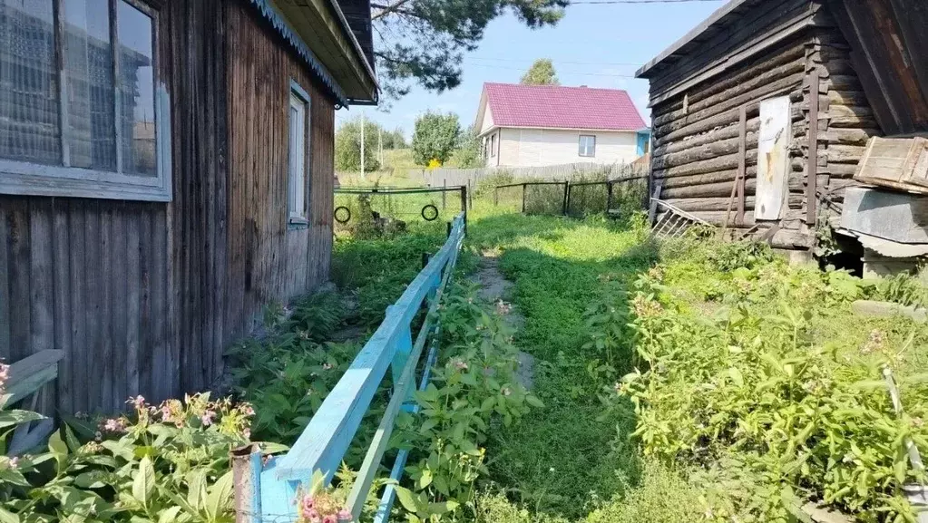 Дом в Кемеровская область, Березовский городской округ, пос. Барзас ... - Фото 1