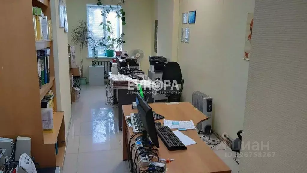 Офис в Ульяновская область, Ульяновск ул. Горького, 1 (280 м) - Фото 1