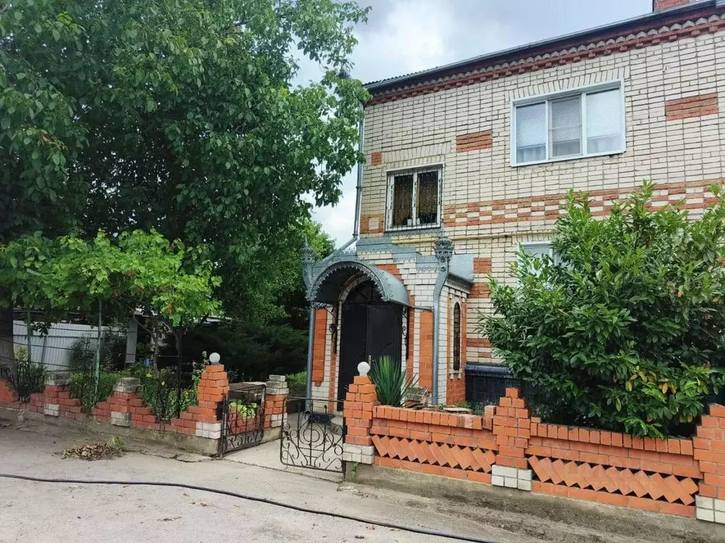 Дом в Краснодарский край, Лабинск Химическая ул. (156 м) - Фото 2