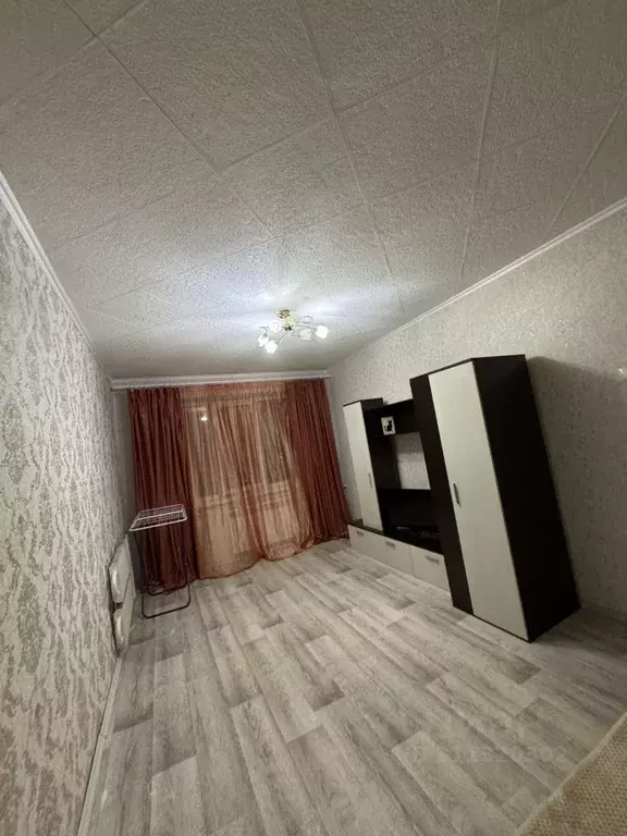 1-к кв. Омская область, Омск ул. 24-я Северная, 192 (30.0 м) - Фото 2