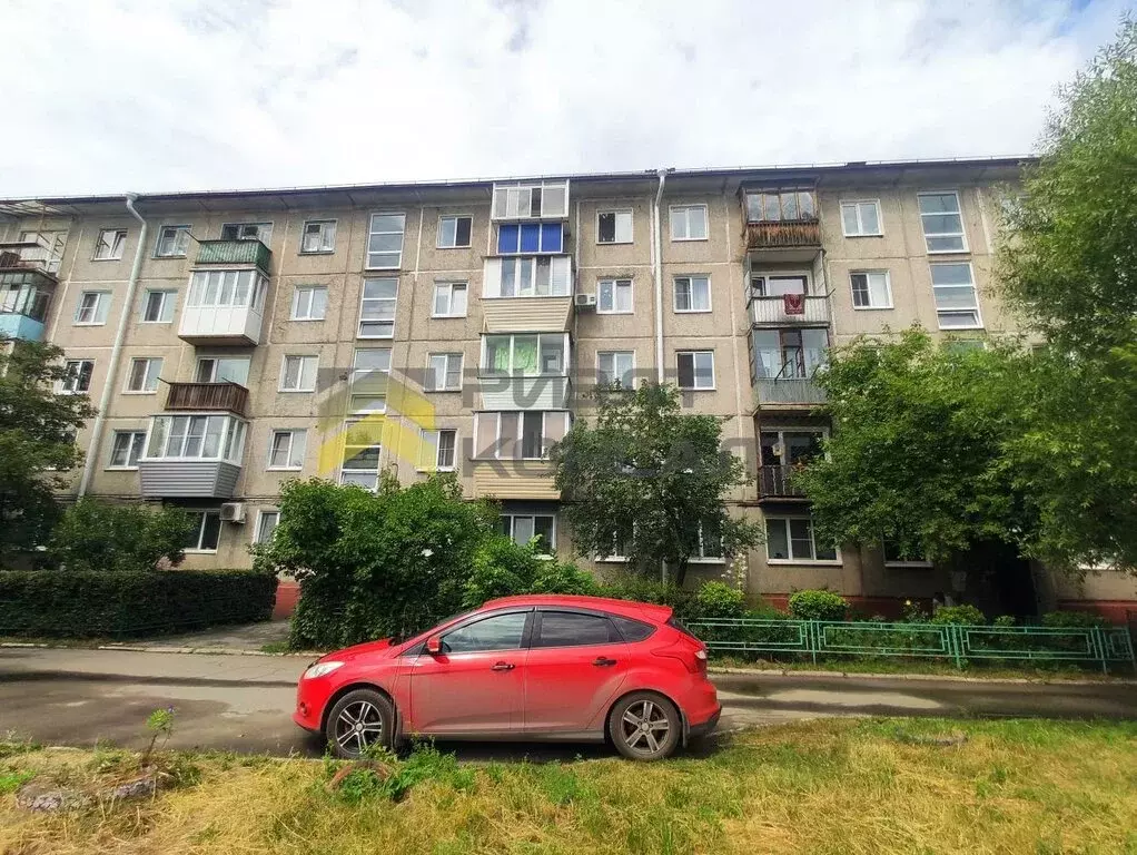 2-комнатная квартира: Омск, улица Василия Товстухо, 5 (46 м) - Фото 0