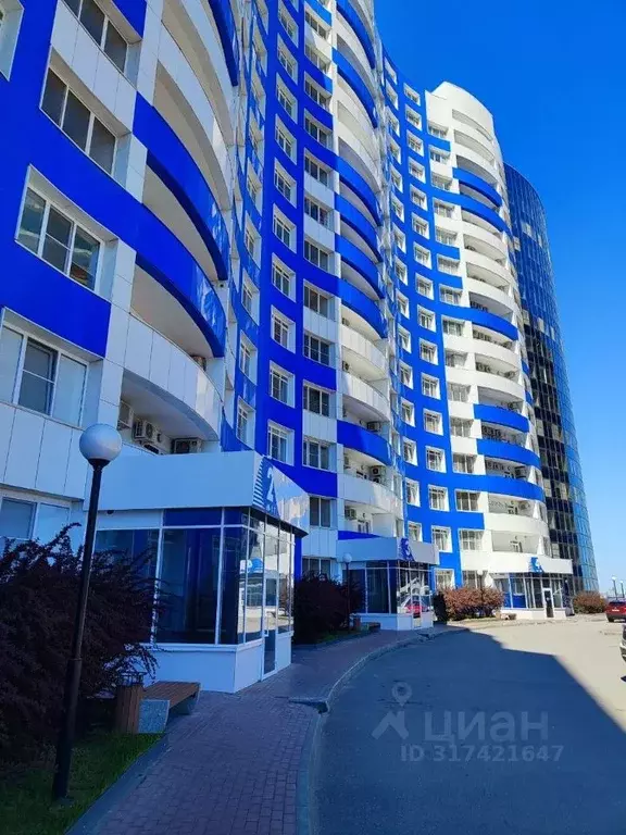 2-к кв. Астраханская область, Астрахань ул. Бабефа, 6Вк3 (107.0 м) - Фото 1