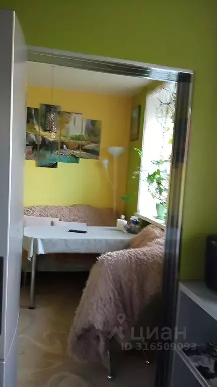 3-к кв. Томская область, Северск ул. Кирова, 8 (49.5 м) - Фото 0