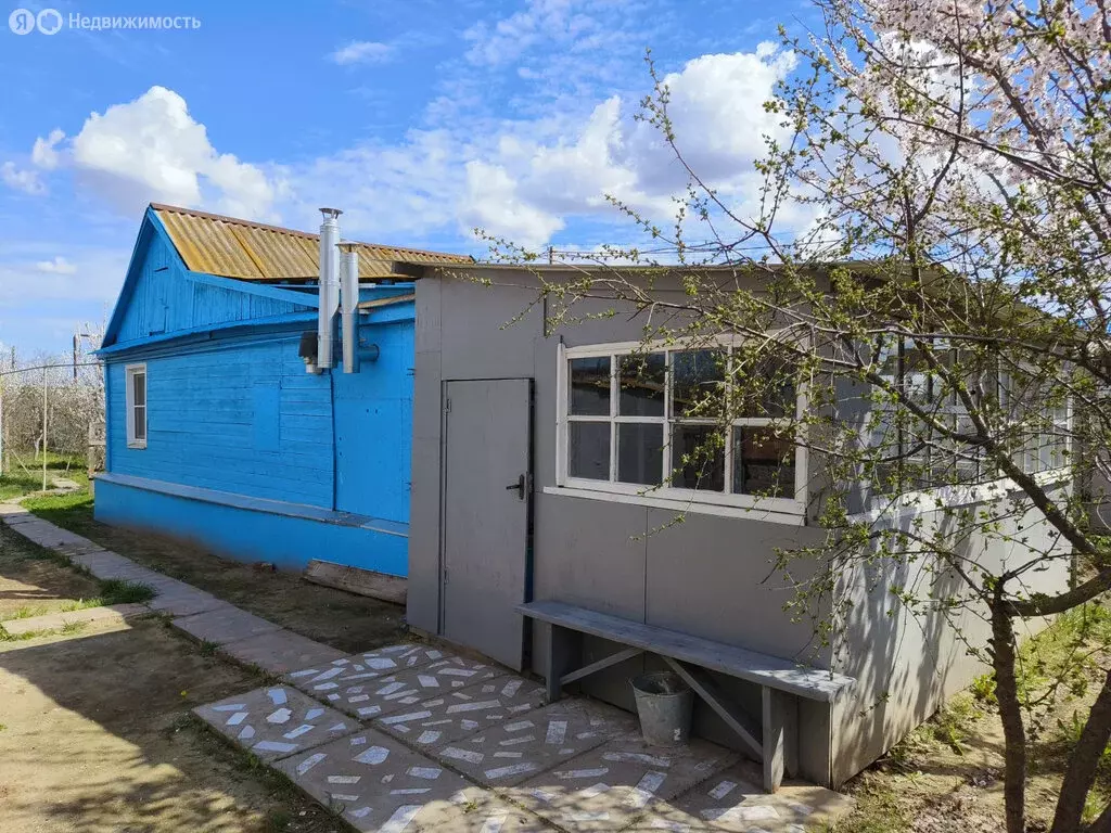 Дом в село Старокучергановка, Комсомольская улица, 16 (53.1 м) - Фото 1