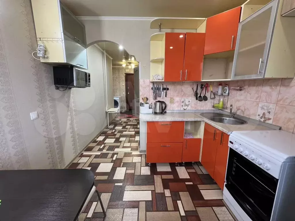 2-к. квартира, 50 м, 6/9 эт. - Фото 1