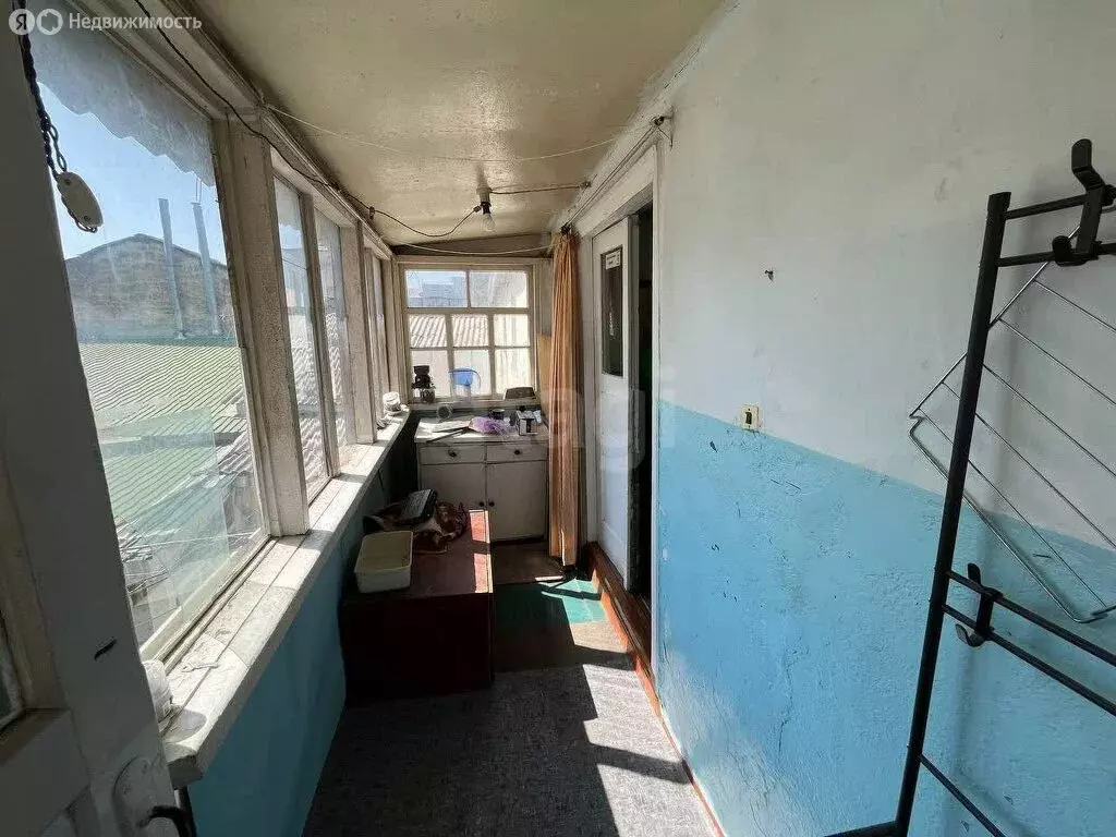 3-комнатная квартира: Симферополь, улица Сергеева-Ценского, 8 (65 м) - Фото 1