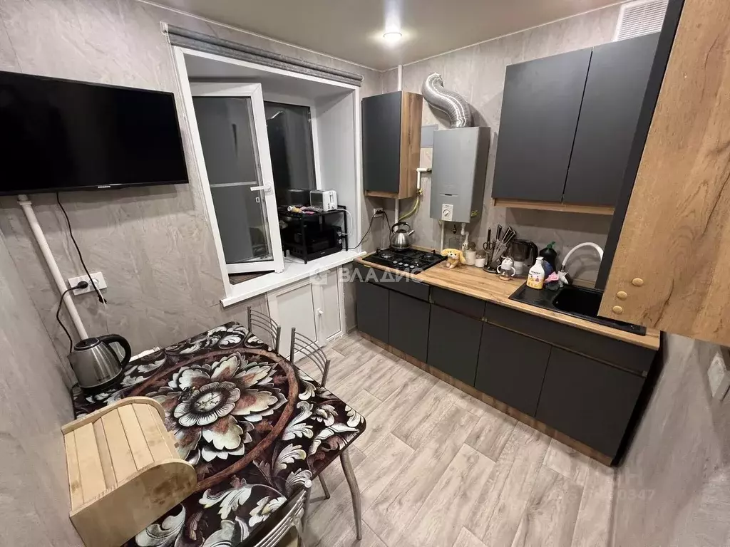 2-к кв. Владимирская область, Ковров просп. Ленина, 12А (44.0 м) - Фото 0