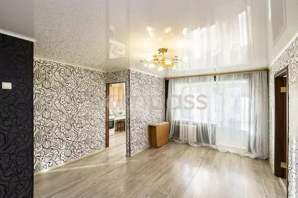 3-к. квартира, 55 м, 3/5 эт. - Фото 1
