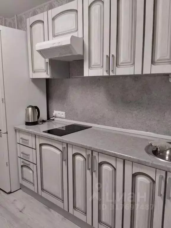 1-к кв. Калужская область, Сухиничи ул. Шорохова, 18А (40.0 м) - Фото 2