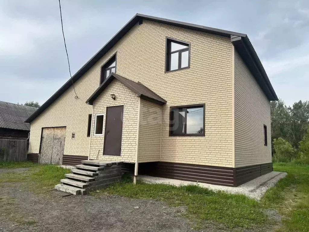 Дом в Тюменская область, с. Ярково ул. Дзержинского (160 м) - Фото 1