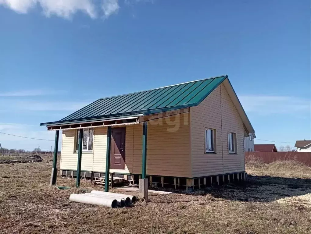 Дом в Ленинградская область, Ломоносовский район, Оржицкое с/пос, д. ... - Фото 1