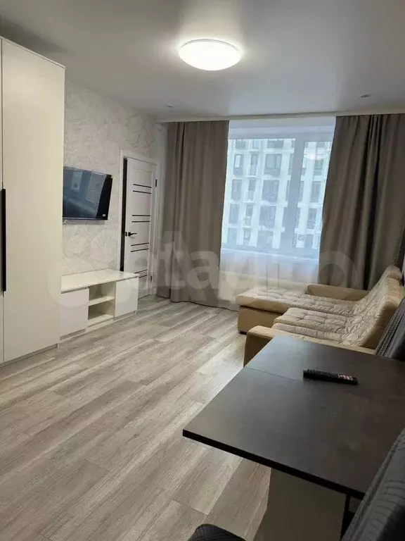 1-к. квартира, 37 м, 5/9 эт. - Фото 1