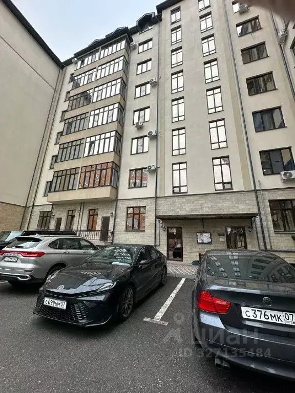 2-к кв. Кабардино-Балкария, Нальчик ул. Чернышевского (69.9 м) - Фото 1