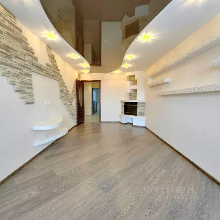 3-к кв. Ханты-Мансийский АО, Югорск Садовая ул., 3А (70.3 м) - Фото 2