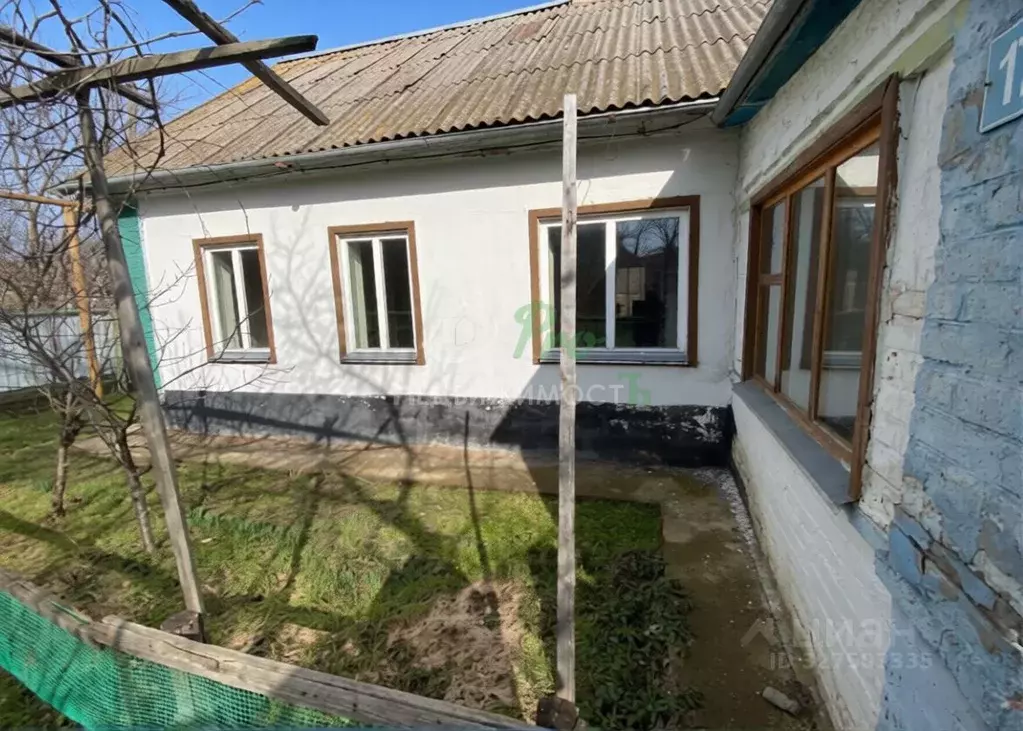 Дом в Краснодарский край, Ейский район, Александровское с/пос, пос. ... - Фото 1