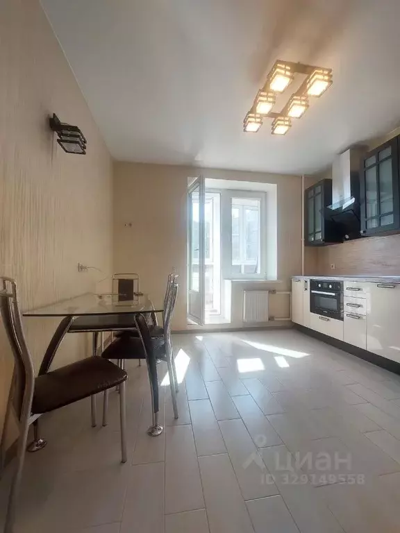 2-к кв. Санкт-Петербург Серебристый бул., 17к1 (63.5 м) - Фото 1