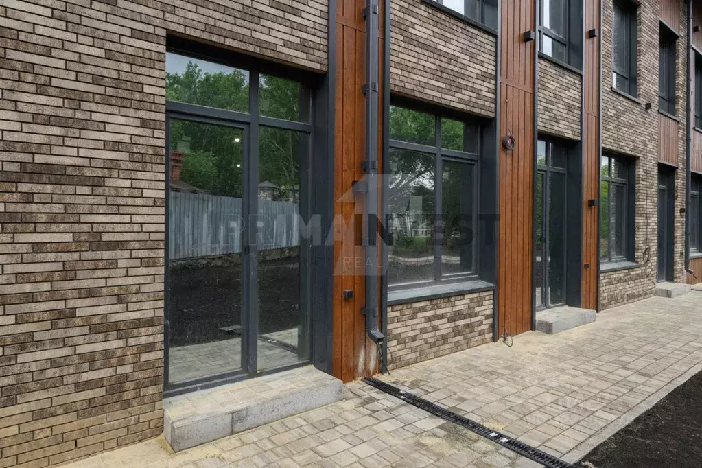 Офис в Челябинская область, Челябинск ул. Полянка, 6 (118 м) - Фото 2