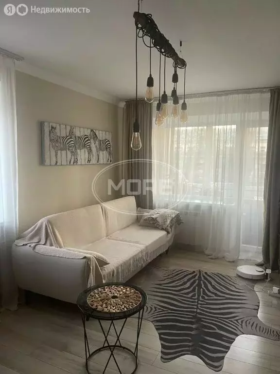 2-комнатная квартира: Калининград, улица Репина, 46 (44 м) - Фото 1