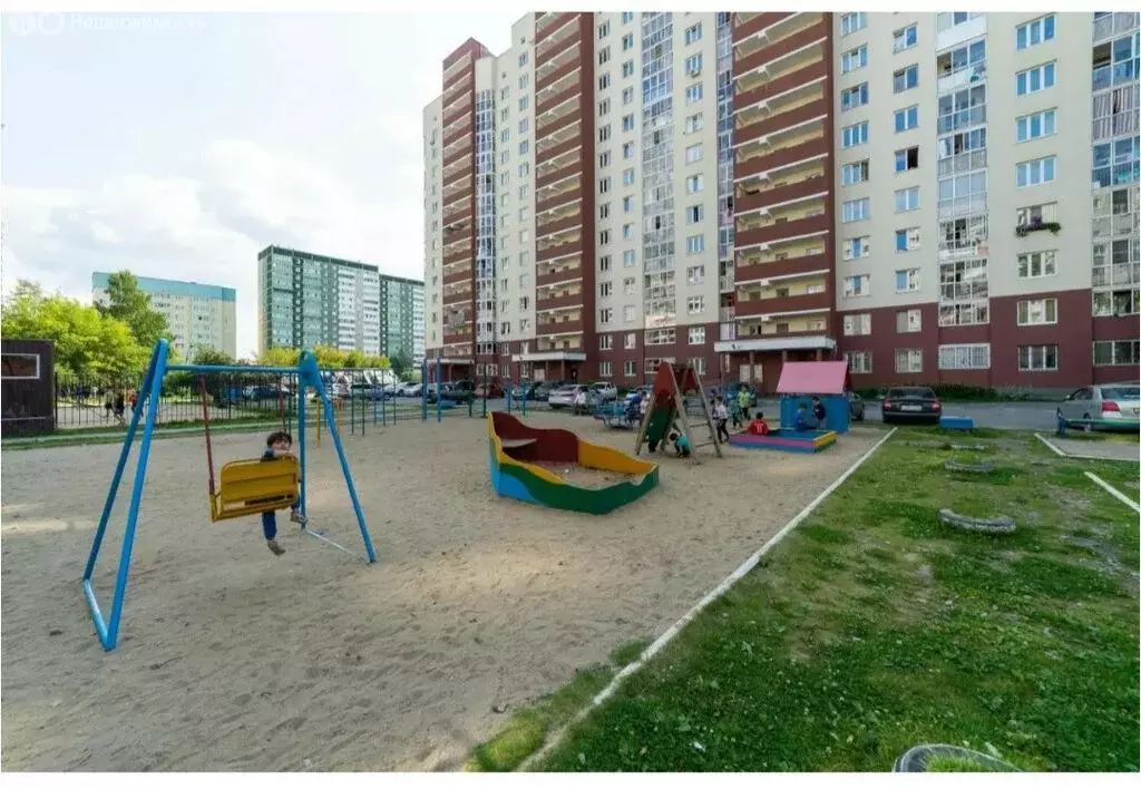 2-комнатная квартира: Екатеринбург, Таватуйская улица, 1Г (54.5 м) - Фото 1