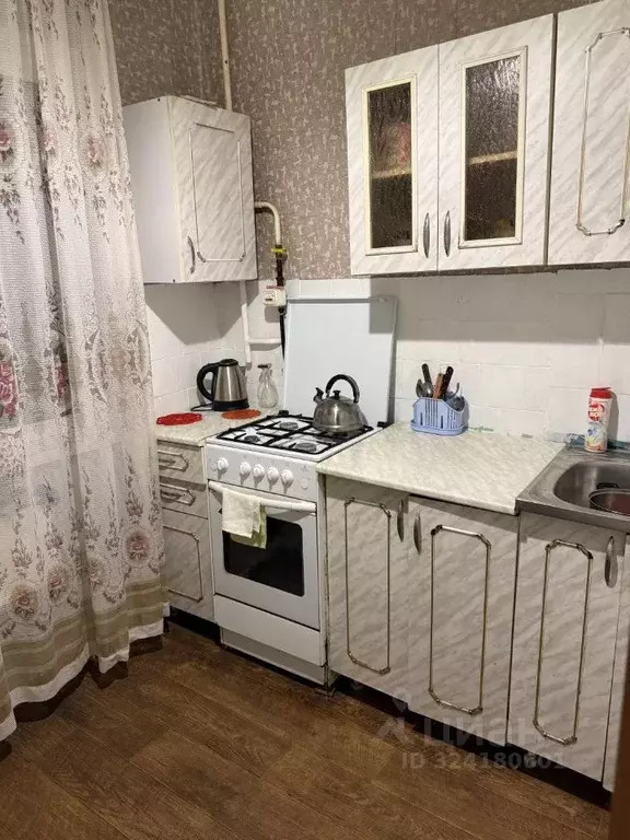 3-к кв. Омская область, Омск Моторная ул., 6 (63.0 м) - Фото 2